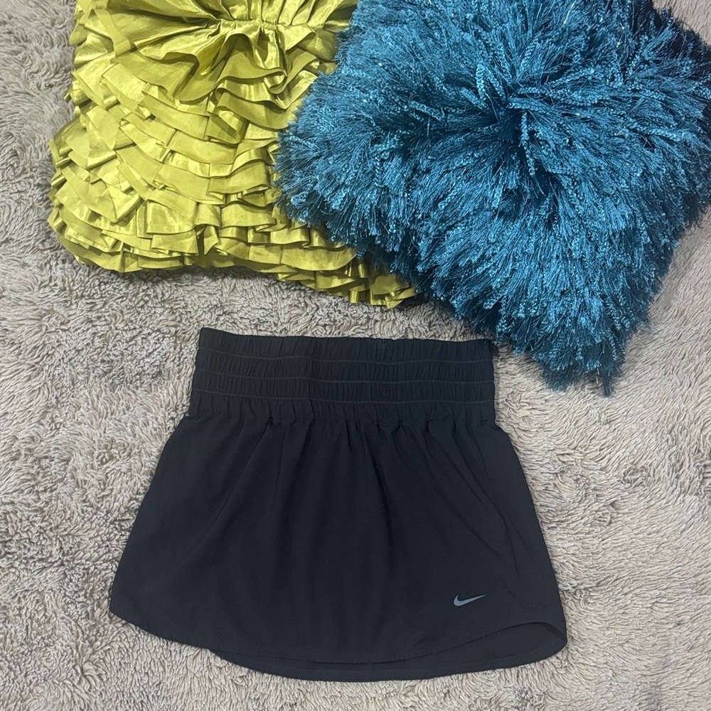 Nike Black High Waisted Skirt